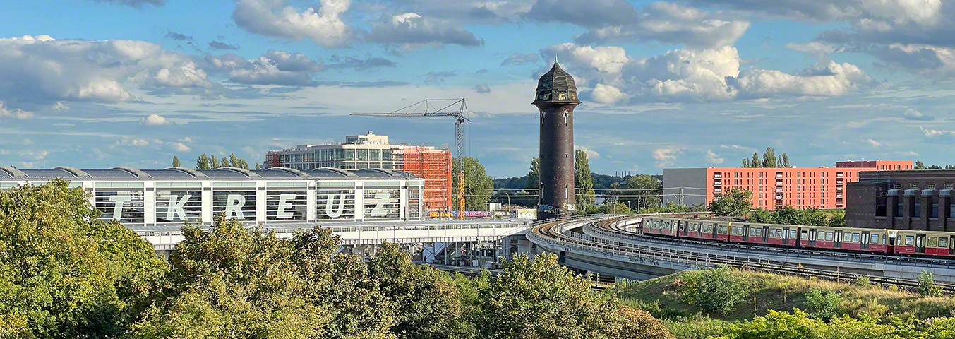 markus spiske-hqCEQTc5gZA-unsplash-dmvo01